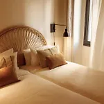 La Comuna By Bon Dia Residences 3* Жирона