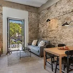 Отель La Comuna By Bon Dia Residences