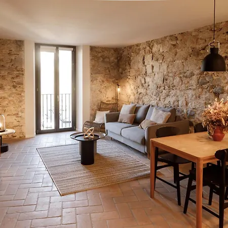 Отель La Comuna By Bon Dia Residences 3*