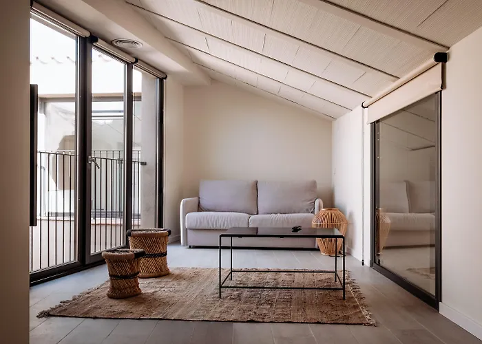 La Comuna By Bon Dia Residences ホテル