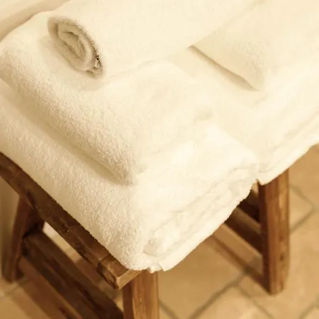 La Comuna By Bon Dia Residences