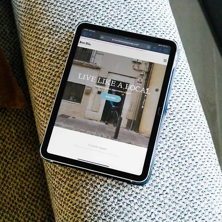 ホテル La Comuna By Bon Dia Residences ジローナ