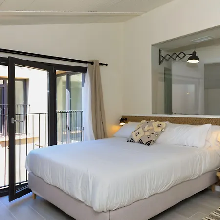 La Comuna By Bon Dia Residences ホテル 3*