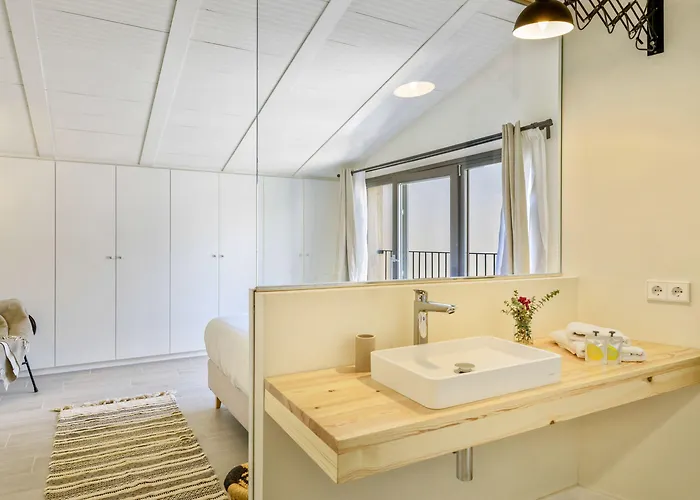 فندق La Comuna By Bon Dia Residences 3*