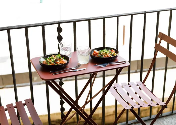 La Comuna By Bon Dia Residences Hotel